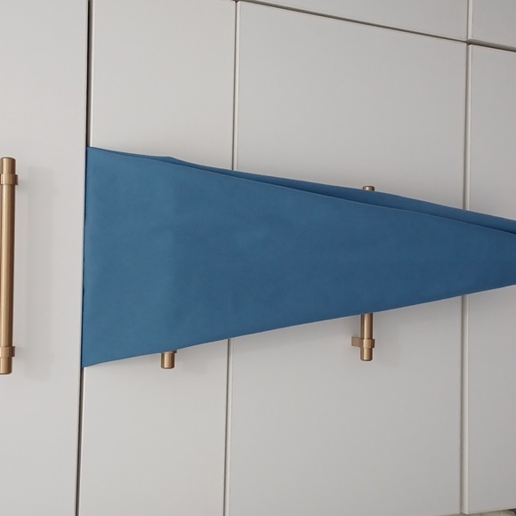 Sketchers blue athletic tight fitting for workouts - Picture 3 of 3